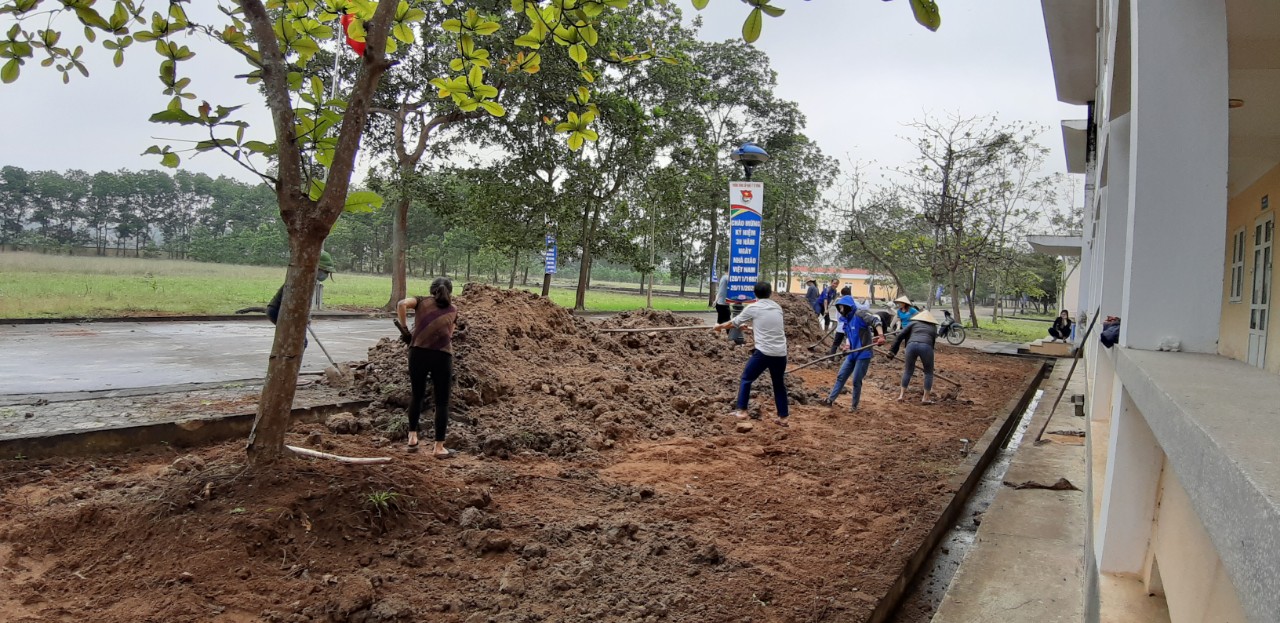 Trường Trung cấp nghề Lý Tự Trọng tổ chức nhiều hoạt động thiết thực trong tháng 3 năm 2021