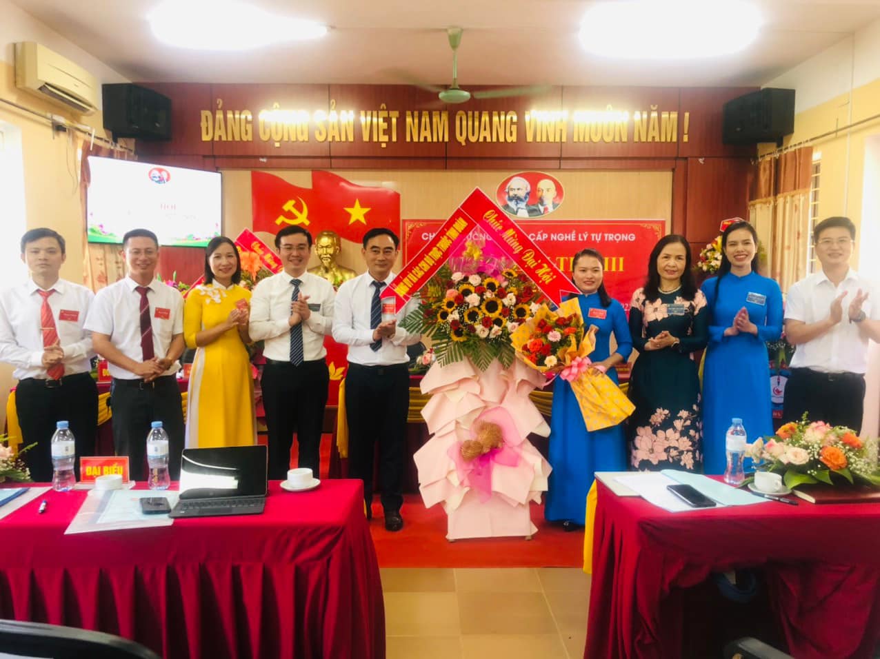 Chi bộ Trường TCN Lý Tự Trọng đã tổ chức Đại hội Chi bộ nhiệm kỳ 2022 - 2025.